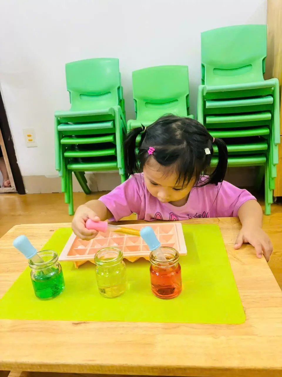 LỚP MẦM NON ÚT CƯNG